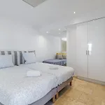 Skyline 2-bedroom Flat With Epic Views - Roi Chevalier Lejlighed *