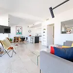 Skyline 2-bedroom Flat With Epic Views - Roi Chevalier Lejlighed Antibes