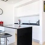 Skyline 2-bedroom Flat With Epic Views - Roi Chevalier Lejlighed Antibes