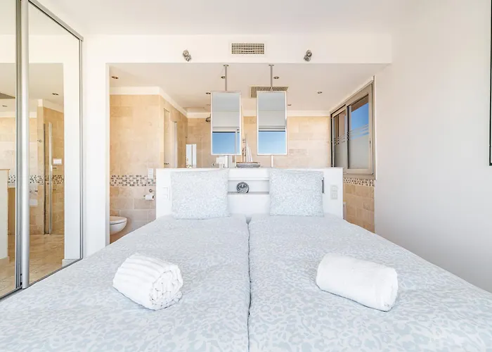 公寓 Skyline 2-bedroom Flat With Epic Views - Roi Chevalier